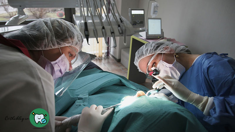 بررسی تخصص و تجربه دندانپزشکان